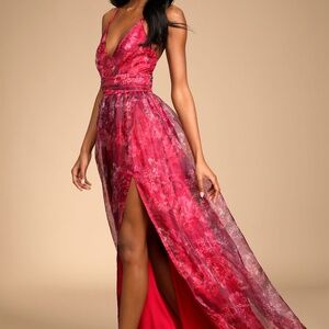 *NWOT Lulus Romance That Wows Magenta Floral Print Organza Maxi Dress